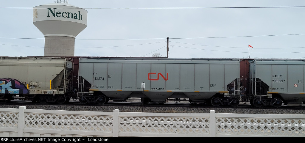 CN 113578